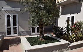 B&B Leonardo